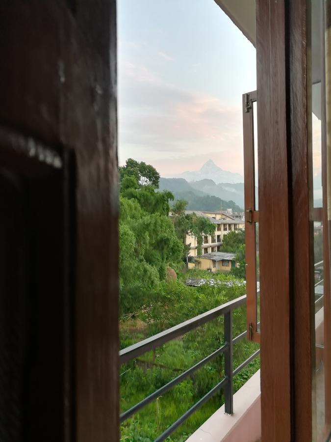 Obey Guest House Pokhara Exterior photo