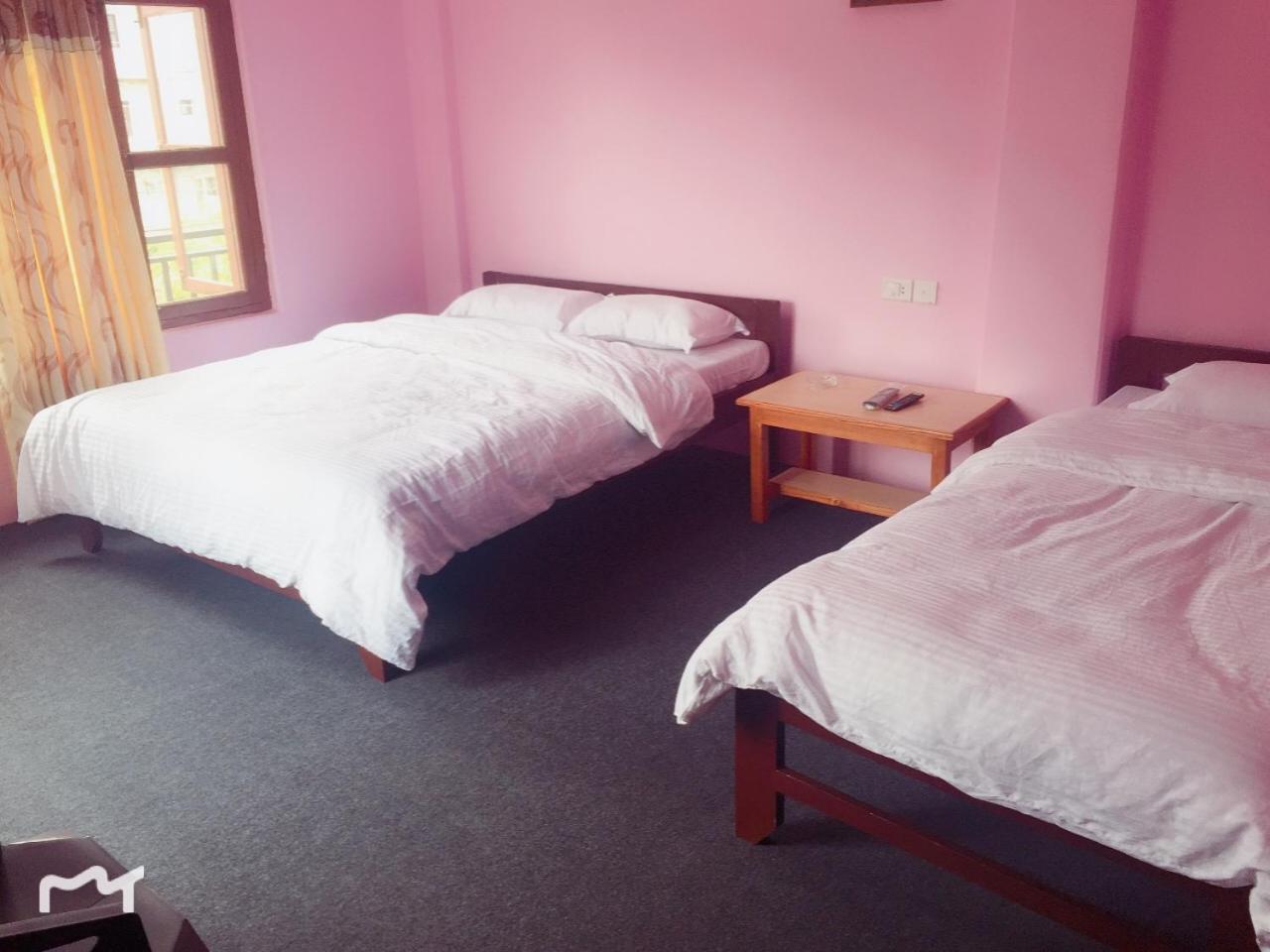 Obey Guest House Pokhara Exterior photo