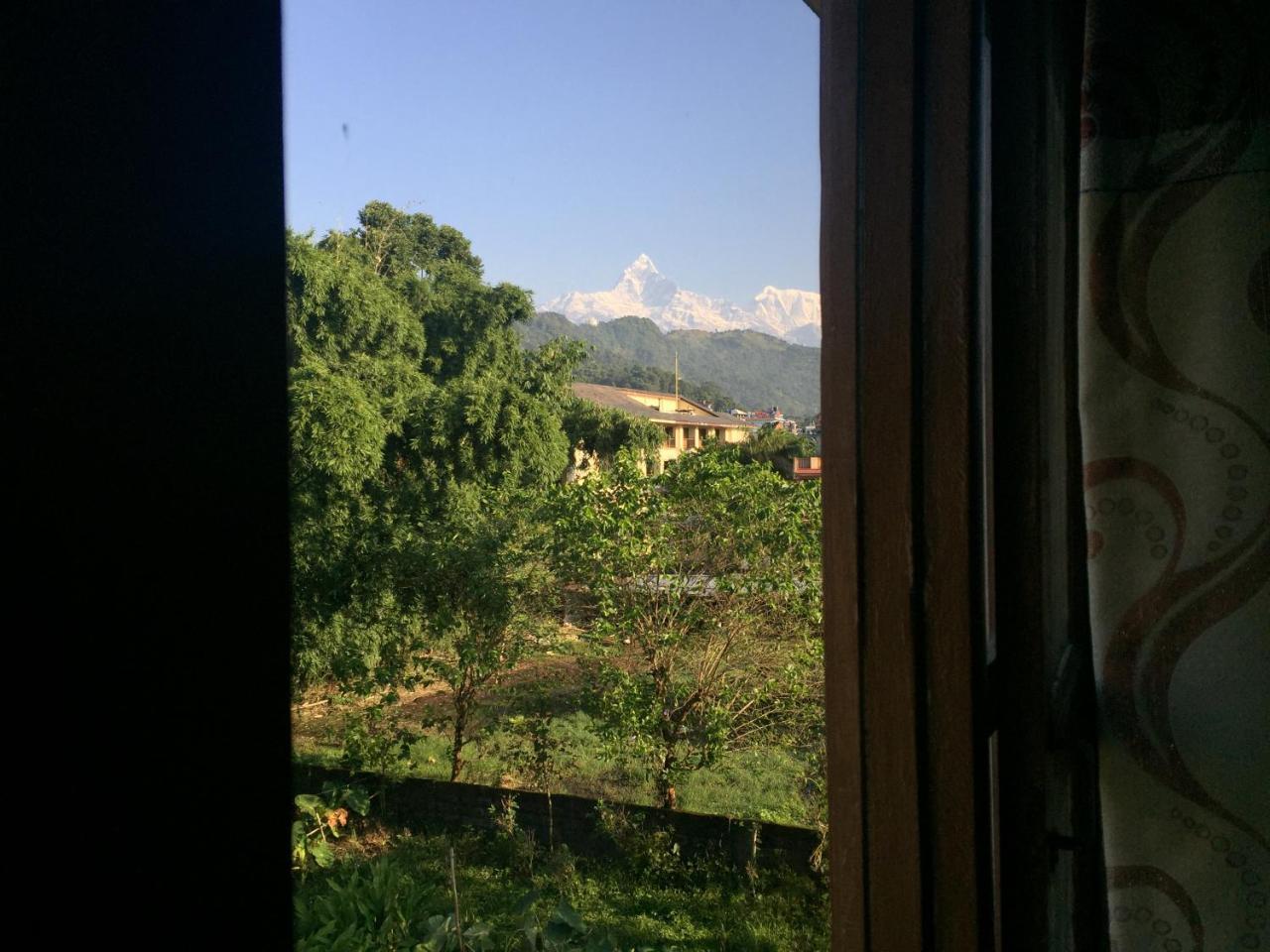 Obey Guest House Pokhara Exterior photo